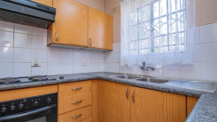 3 Bedroom Property for Sale in Azalea Park North West